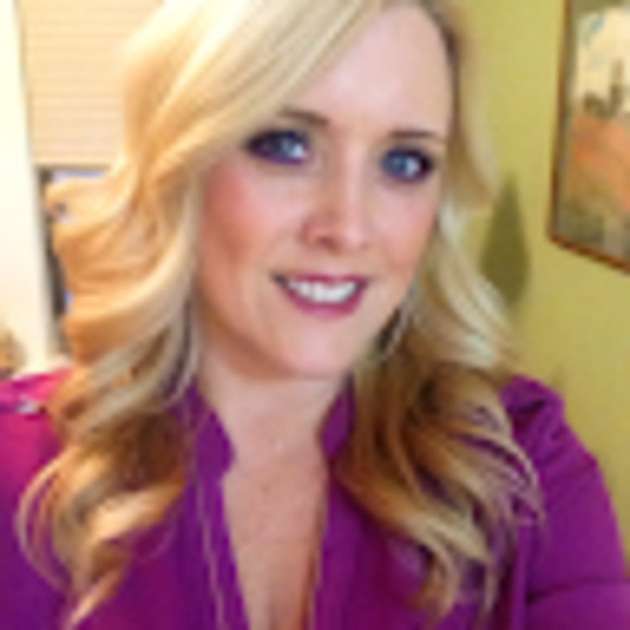 Meet your Posher, Angie - Picture 1 of 1